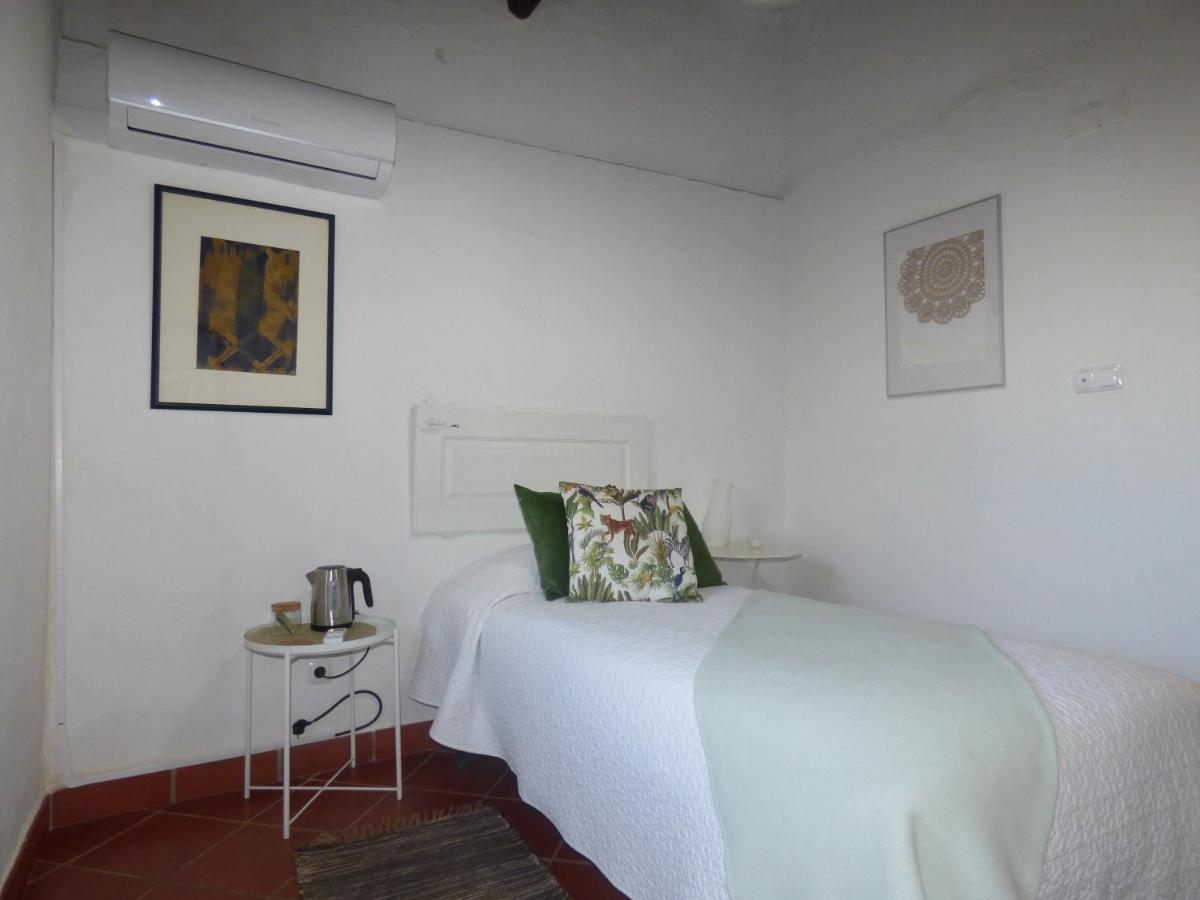 Solar Da Cumeada Bed and Breakfast Reguengos de Monsaraz Exterior foto