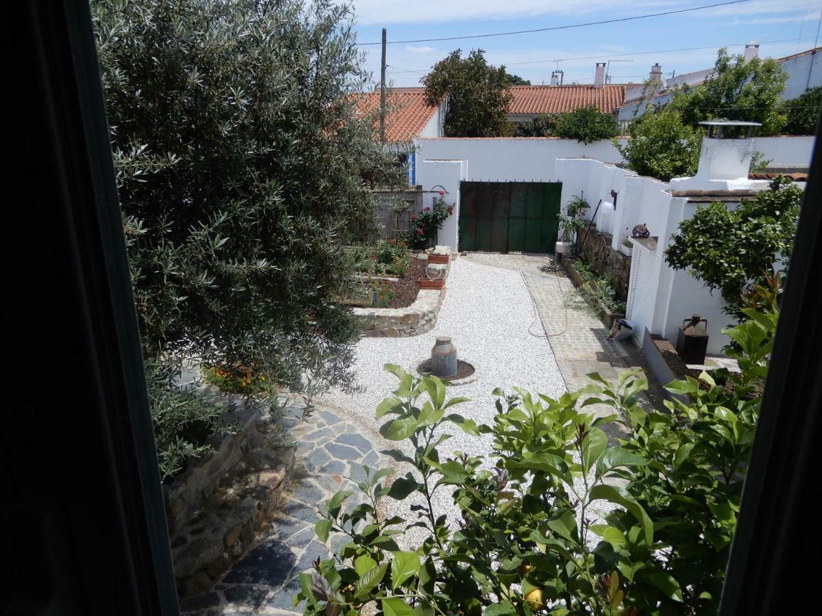 Solar Da Cumeada Bed and Breakfast Reguengos de Monsaraz Exterior foto